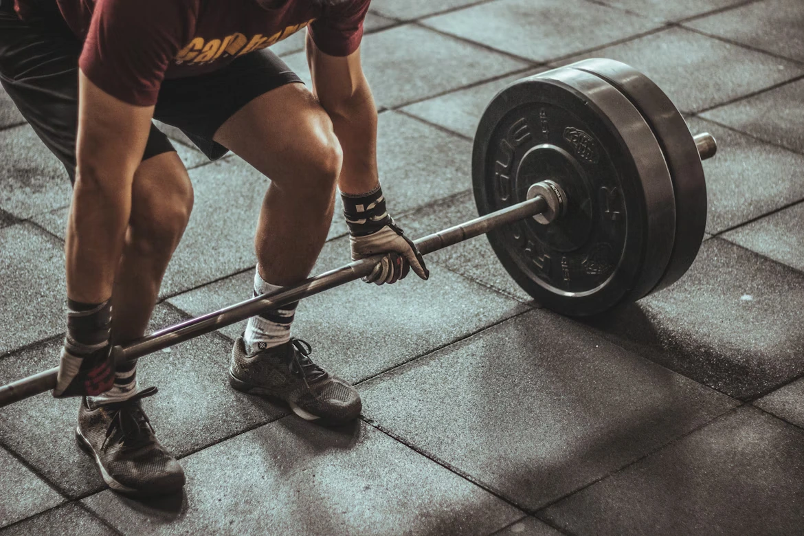 Interiorul modern al sălii de sport